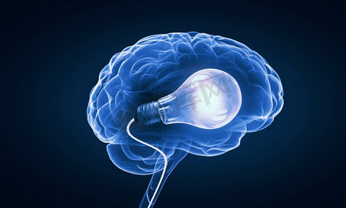 冲动血战摄影照片_人类大脑的冲动。闪亮的大脑在深色背景下的雷电之间