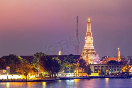 泰国flag摄影照片_Wat Arun黎明寺在曼谷泰国