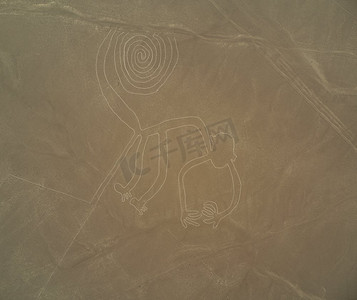 在南美洲秘鲁的沙漠上，神秘的纳斯卡人的线条。南美洲秘鲁沙漠上的纳斯卡线