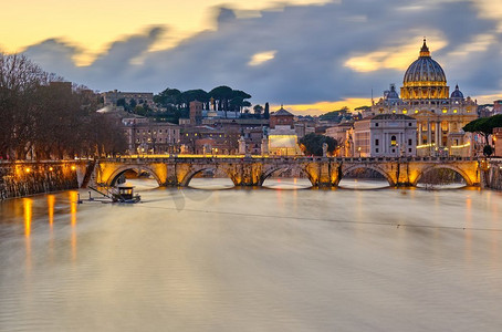 河夕阳摄影照片_意大利，城市，风景，日落