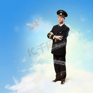 商业航天摄影照片_男飞行员的照片图像的男性飞行员与飞机在他周围飞行
