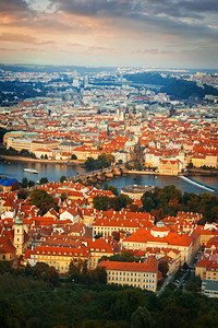 欧洲最神秘神秘的城市。透过鸟儿的眼睛看布拉格
