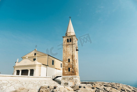 意大利卡勒海滩上的圣母天使教堂，Santuario della Madonna Dell&rsquo；Angelo