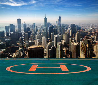 美国地标建筑摄影照片_带直升机停机坪的美国芝加哥城市鸟瞰