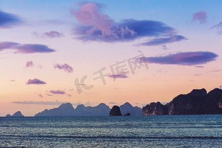 Amazing scenic view of sea bay and mountain islands，巴拉望，菲律宾