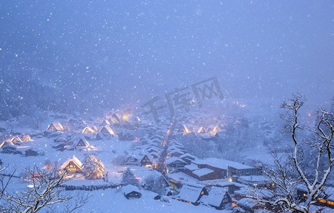 白川方明降雪照亮岐阜市中部降雪日本