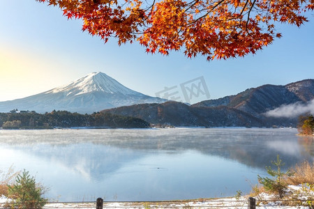山富士在秋季在河口湖或河口湖在富士河口湖日本