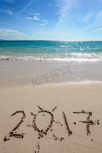 海滩上的2017年新年。海滨概念2017年新年庆祝活动