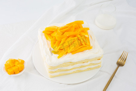 蛋糕糕点精致甜品蛋糕店烘焙生日多层夹心芒果