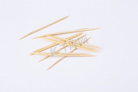 竹签竹子纯色牙签产品商品白底图