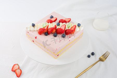 蛋糕糕点生日慕致甜品草莓蛋糕店夹心奶油烘焙鲜果多层