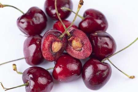白底图进口水果健康新鲜红色甜蜜车厘子蔬果樱桃