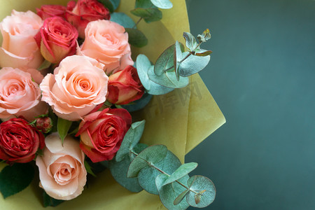 玫瑰礼物摄影照片_植物鲜花花朵玫瑰礼物礼品浪漫情人节爱情鲜艳