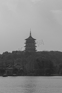 竖排雷锋摄影照片_杭州西湖雷锋塔