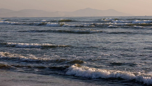 海水海浪蓝天双月湾海景