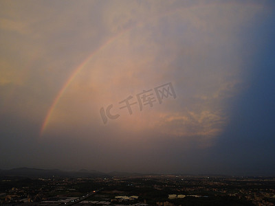 在天晴了的时候摄影照片_雨后天晴色彩双彩虹1