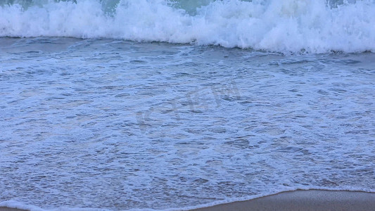 海水海浪蓝天双月湾海景