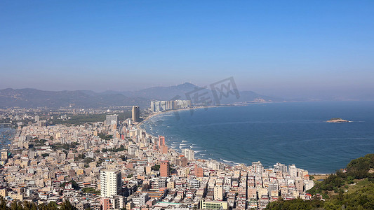 海水海浪蓝天双月湾海景