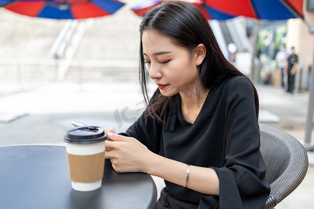 商务人像下午白领办公女性形象