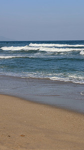 海水海浪蓝天双月湾海景