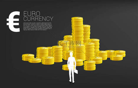 商人的剪影与公文包站在欧元货币图标和硬币堆栈前。成功商业概念与欧元区经济.
