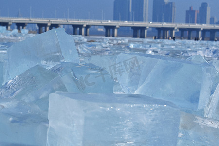 哈尔滨采冰场钻石冰