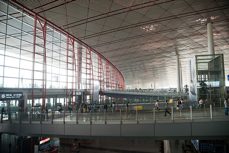 廊桥图片摄影照片_首都机场T3航站楼