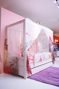 儿童卡通粉色摄影照片_粉色的儿童房