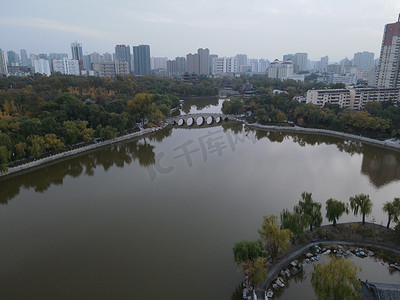 360城市全景摄影照片_迎泽公园拱桥.JPG
