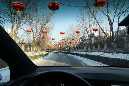 春节新年传统习俗摄影照片_别墅区雪景