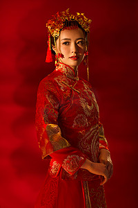 红色喜庆结婚摄影照片_穿着古装的新娘