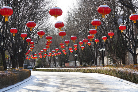 春节新年传统习俗摄影照片_别墅区雪景