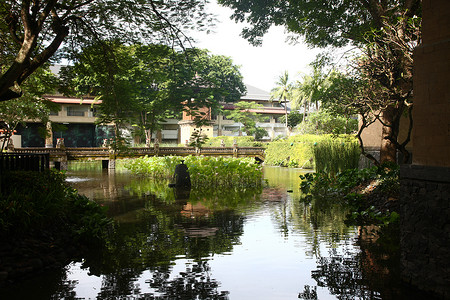 东南亚建筑摄影照片_巴厘岛海边度假村