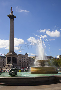 特拉法尔加摄影照片_伦敦特拉法加广场
