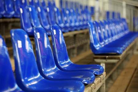 蓝色座椅