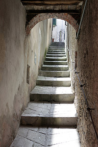 加法摄影照片_巴尔加是托斯卡纳的中世纪山顶小镇。