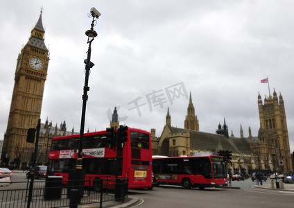 英文标题摄影照片_英文标题
简体中文标题英国议会全景