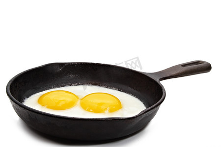 铸铁平底锅煮蛋