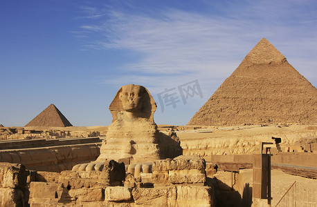 胡夫金字塔摄影照片_埃及开罗卡夫拉狮身人面像和金字塔