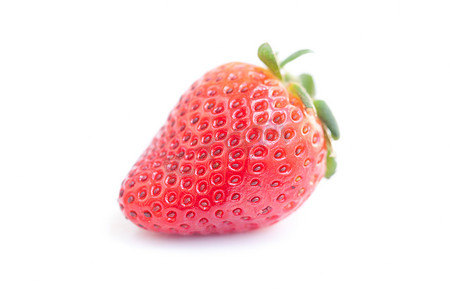 孤立在白色的大红草莓