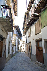 城市日历摄影照片_坎德拉里奥的西班牙街