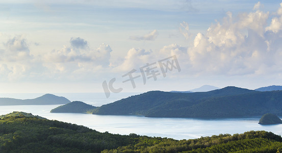 桌山和安达曼海