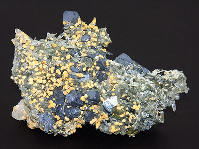 方铅矿和石英的晶体