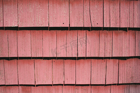 红色木瓦壁板
