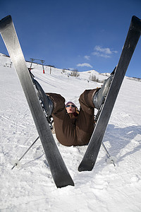 滑雪摄影照片_滑雪者