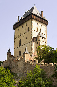 大塔 - 卡尔施泰因城堡