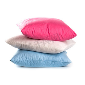 粉色白色和蓝色的枕头