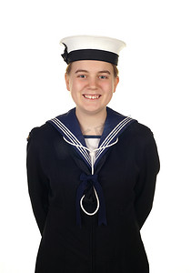青少年照片摄影照片_白底海军水手微笑照片