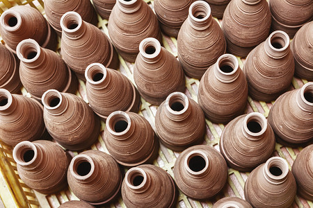 陶瓷工艺摄影照片_西班牙安达卢西亚哈恩省 Bailen 典型的粘土陶瓷