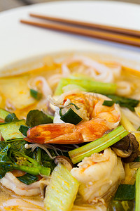 碗传统泰国汤姆山药汤